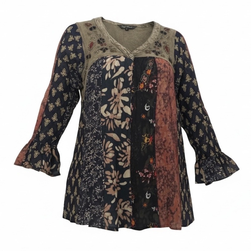 Young Threads Gravel Patchwork Floral Embroidered Tunic Top Small NWT Whimsical
